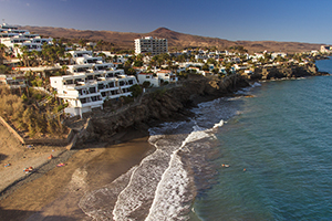 Playa Pirata between San Agustín and Bahia Feliz in Gran Canaria