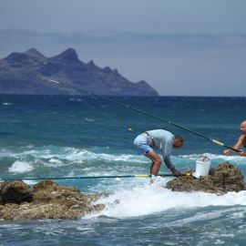 fishermen-puerto-de-las-nieves-001