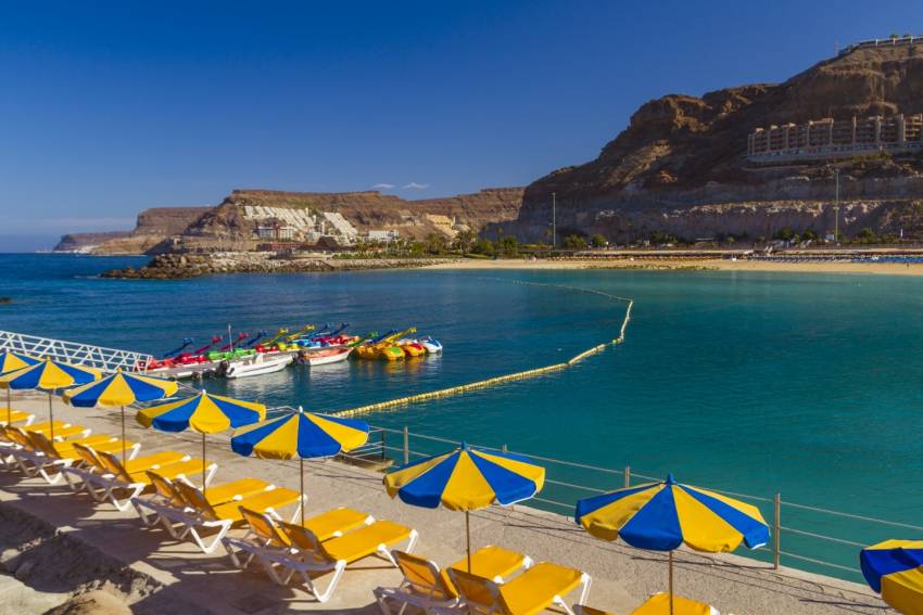 Amadores beach: A tourist favourite in Gran Canaria